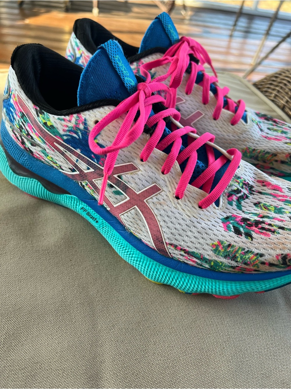 ASICS Women's Gel Nimbus 24 White Confetti Turquoise - Picture 2 of 7